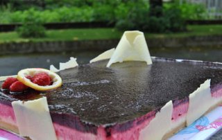 entremet-framboise-citron-cassis