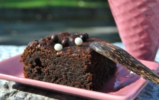 brownie-chocolat-748x500