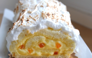 bûche à l'orange et meringue