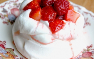 pavlova-aux-fruits-rouges
